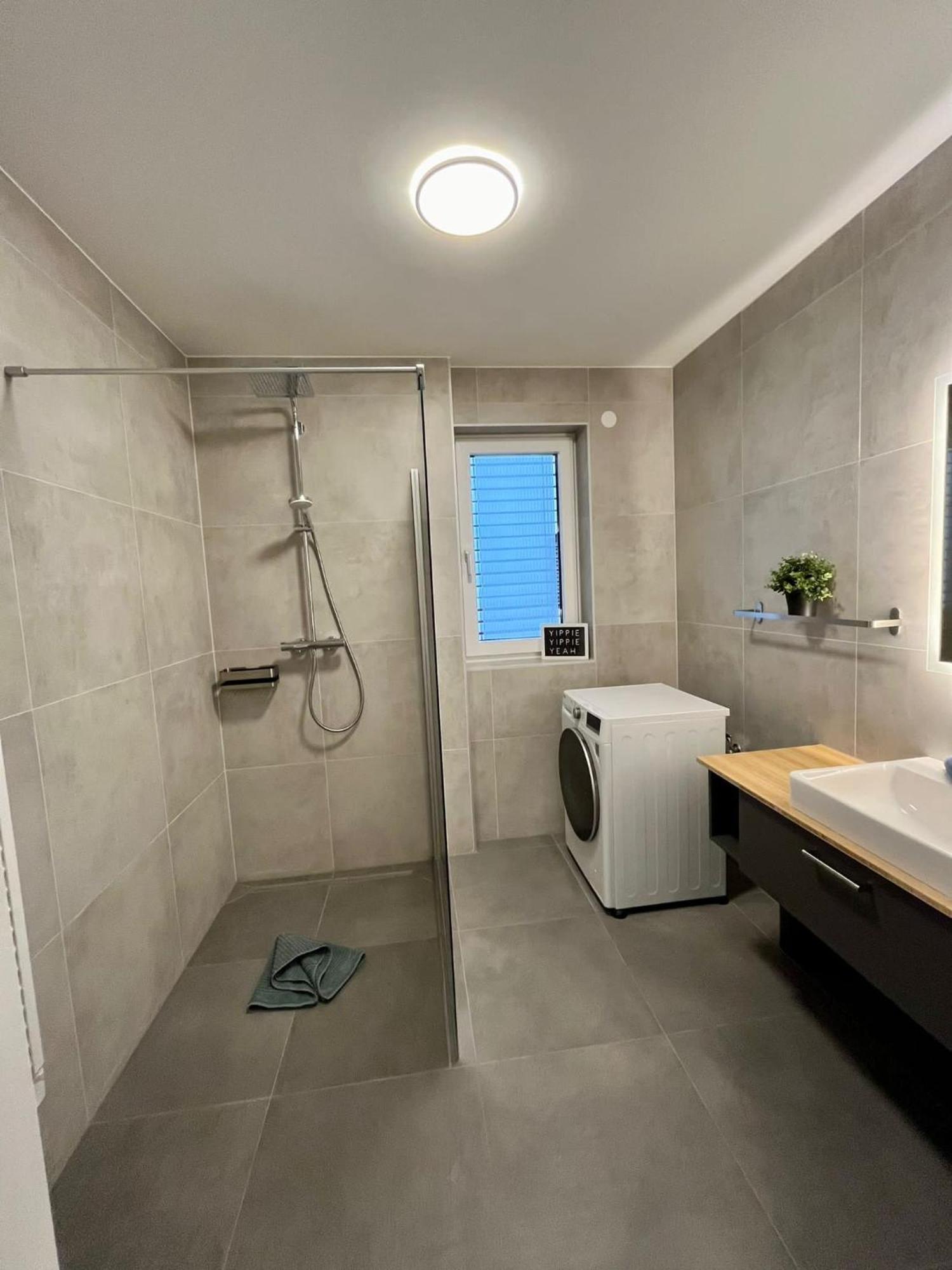 Ferienwohnung Mit Seeblick - Ossiacher See Gerlitzen Sattendorf Εξωτερικό φωτογραφία